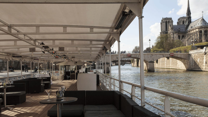 La Péniche : un cadre flottant